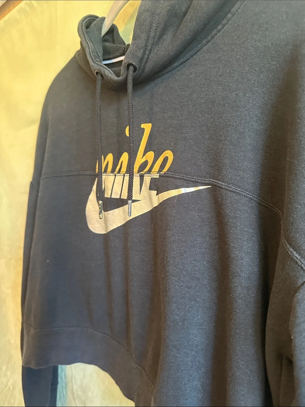 #929 Nike Black Cropped Crewneck Sweatshirt with Metallic Silver Swoosh